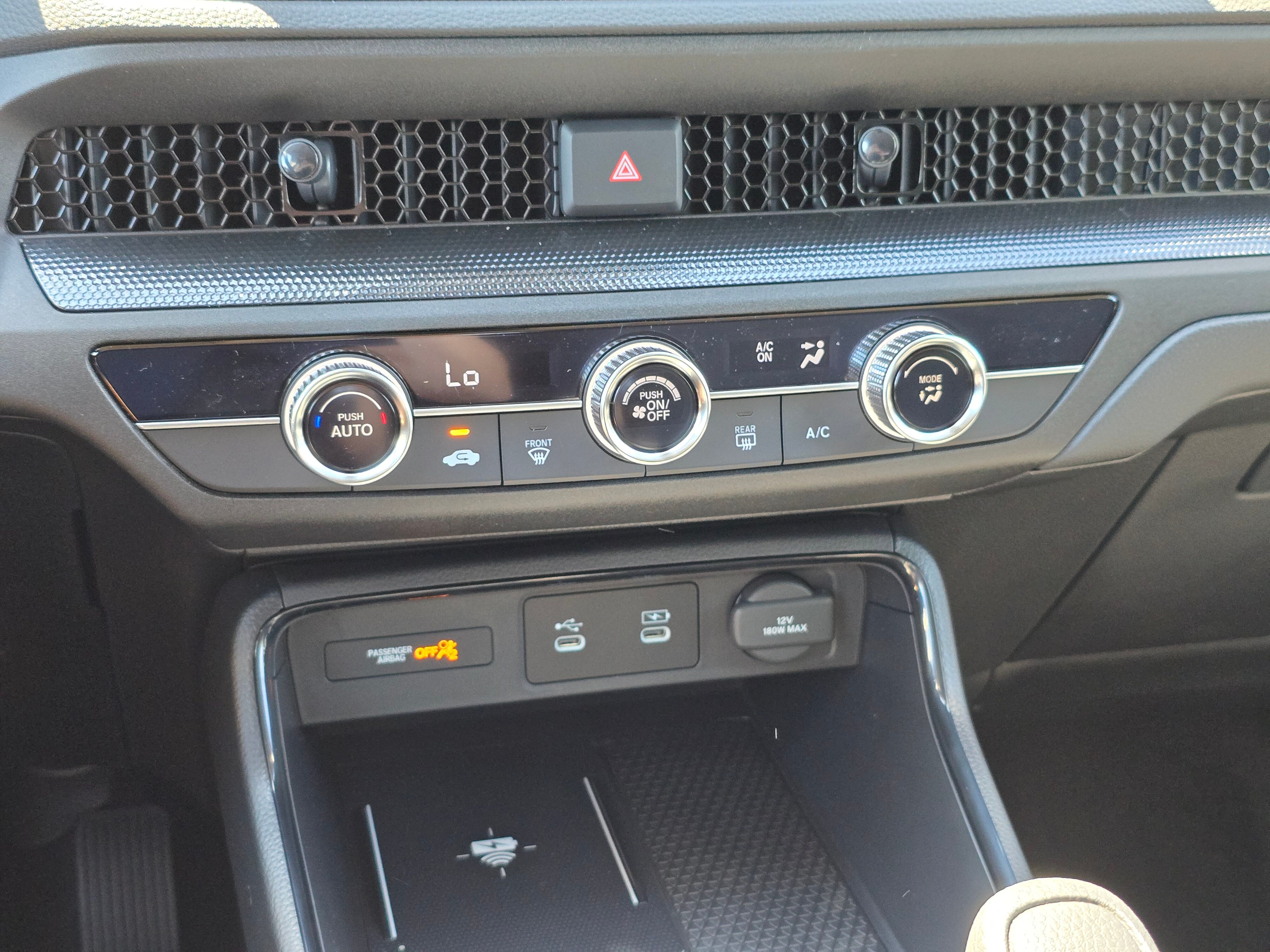 Vehicle image 25 of 25