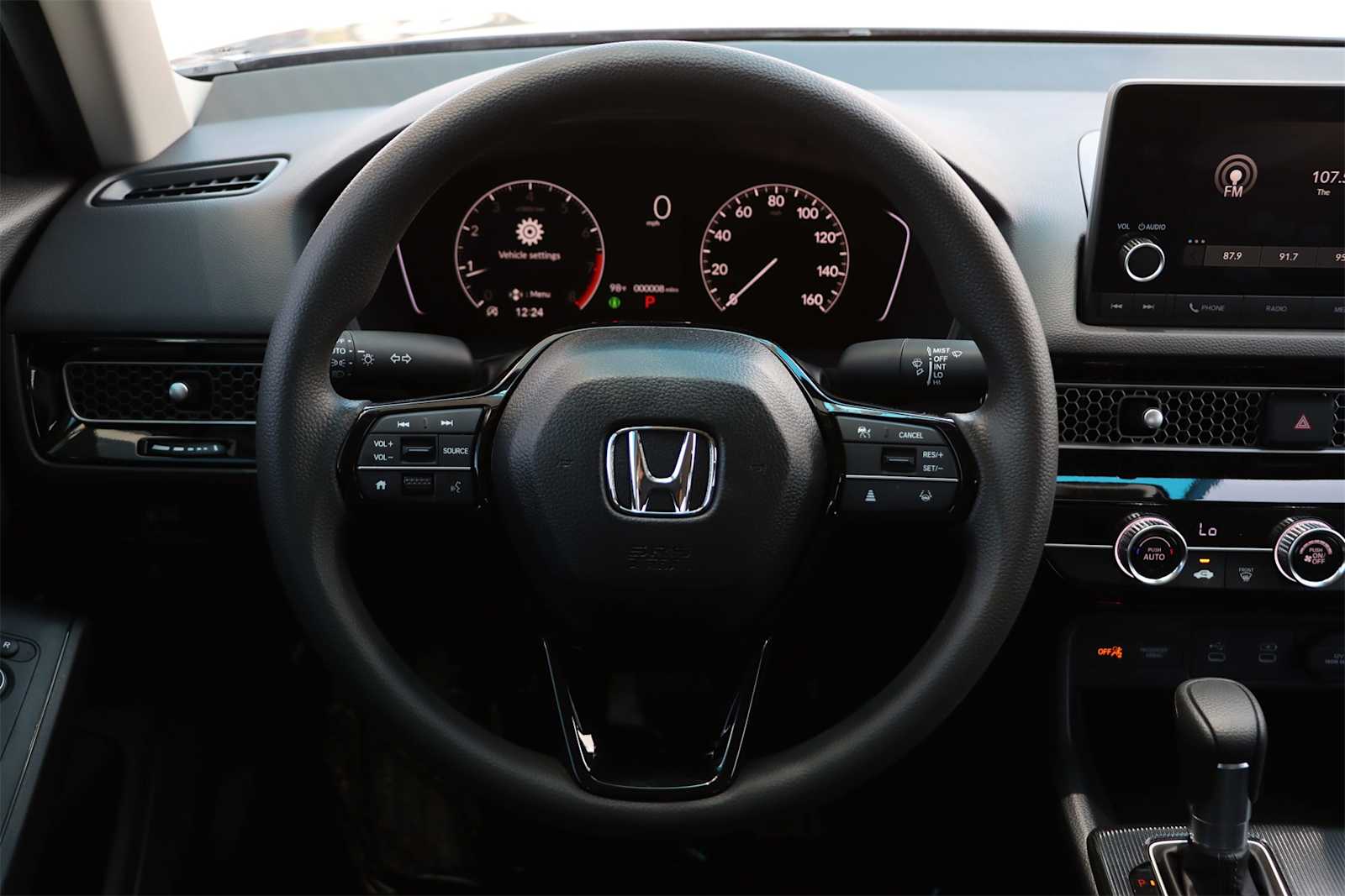 Vehicle image 20 of 21
