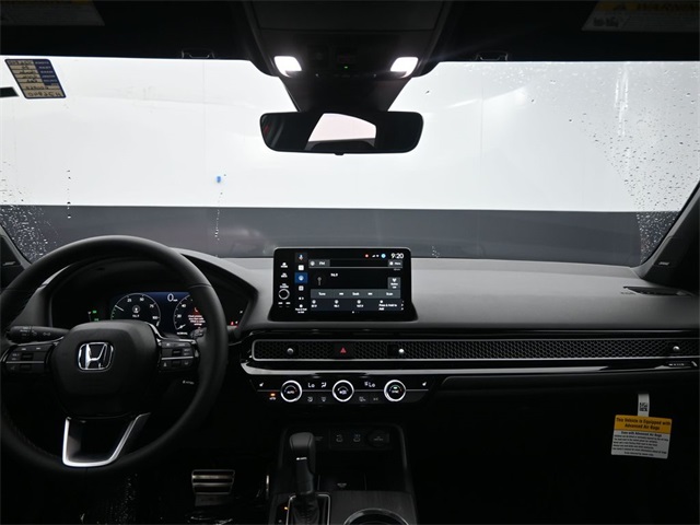 2026 Honda Civic Hatchback Hybrid Sport Touring Image 38 of 57