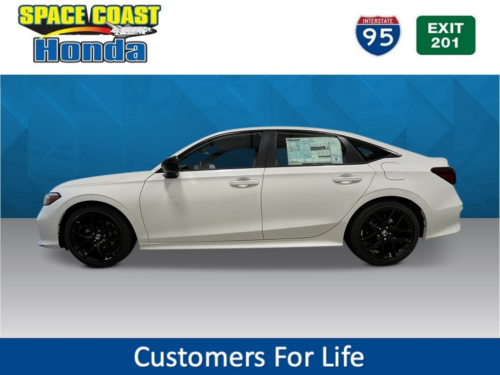Vehicle image 8 of 21