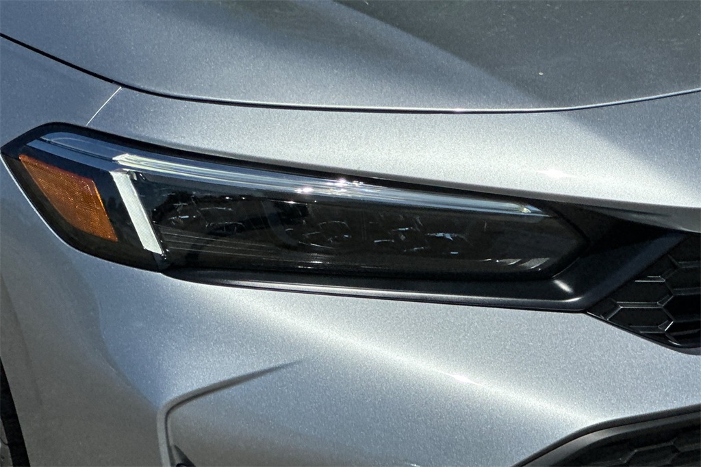 2026 Honda Civic Sport Image 25 of 30