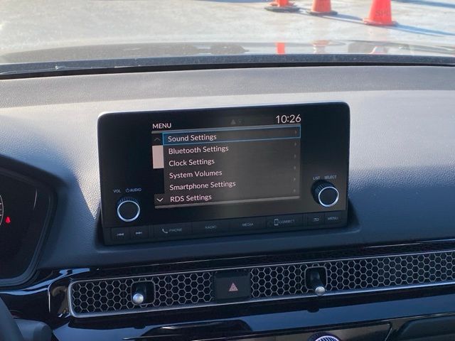 Vehicle image 12 of 19