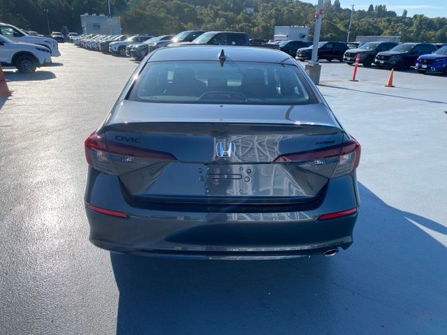 Vehicle image 6 of 19