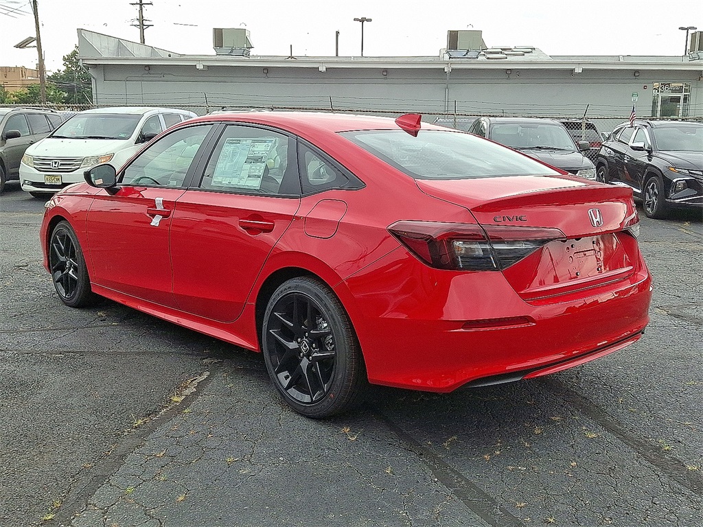 Vehicle image 4 of 12