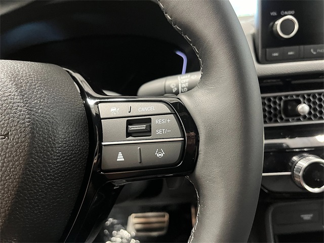 Vehicle image 24 of 24