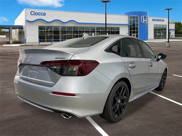 Vehicle image 5 of 24