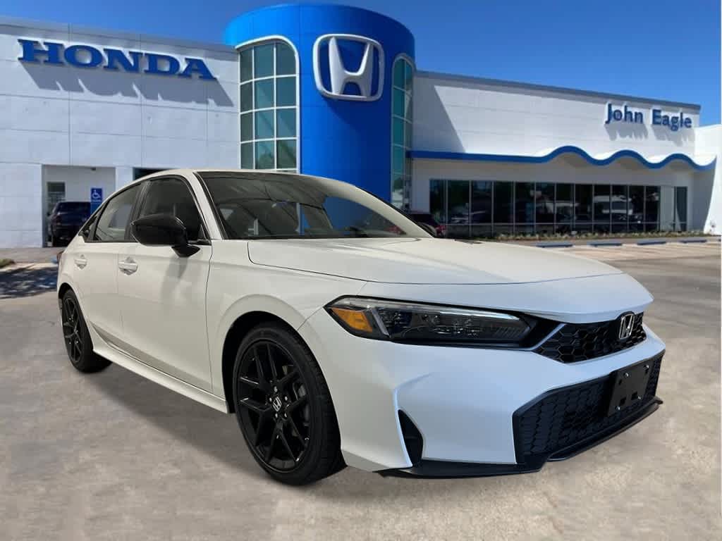 Vehicle image 3 of 24