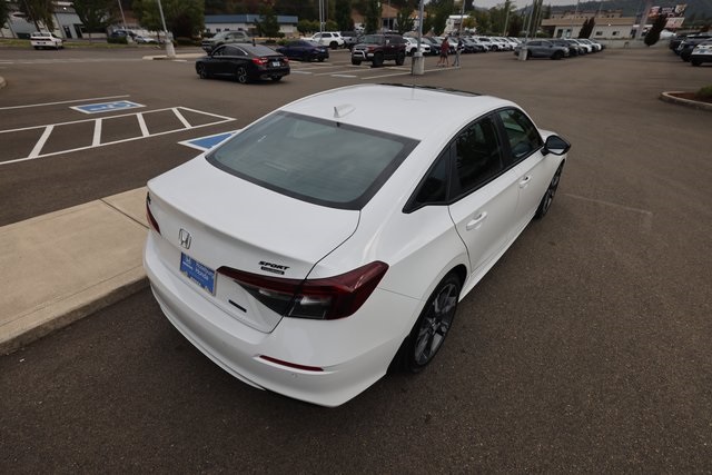 2026 Honda Civic Sedan Hybrid Sport Touring Image 11 of 42