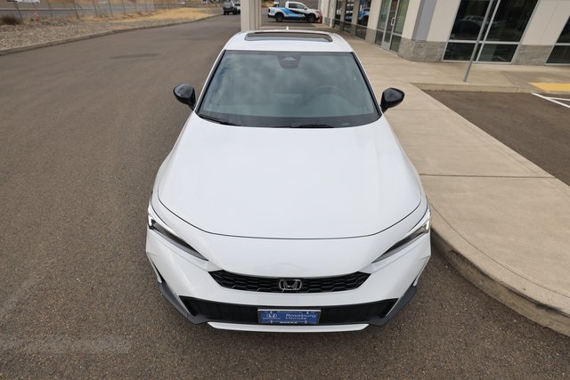 2026 Honda Civic Sedan Hybrid Sport Touring Image 4 of 42