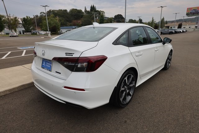 2026 Honda Civic Sedan Hybrid Sport Touring Image 10 of 42