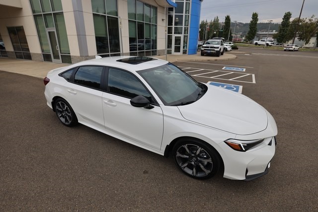 2026 Honda Civic Sedan Hybrid Sport Touring Image 6 of 42