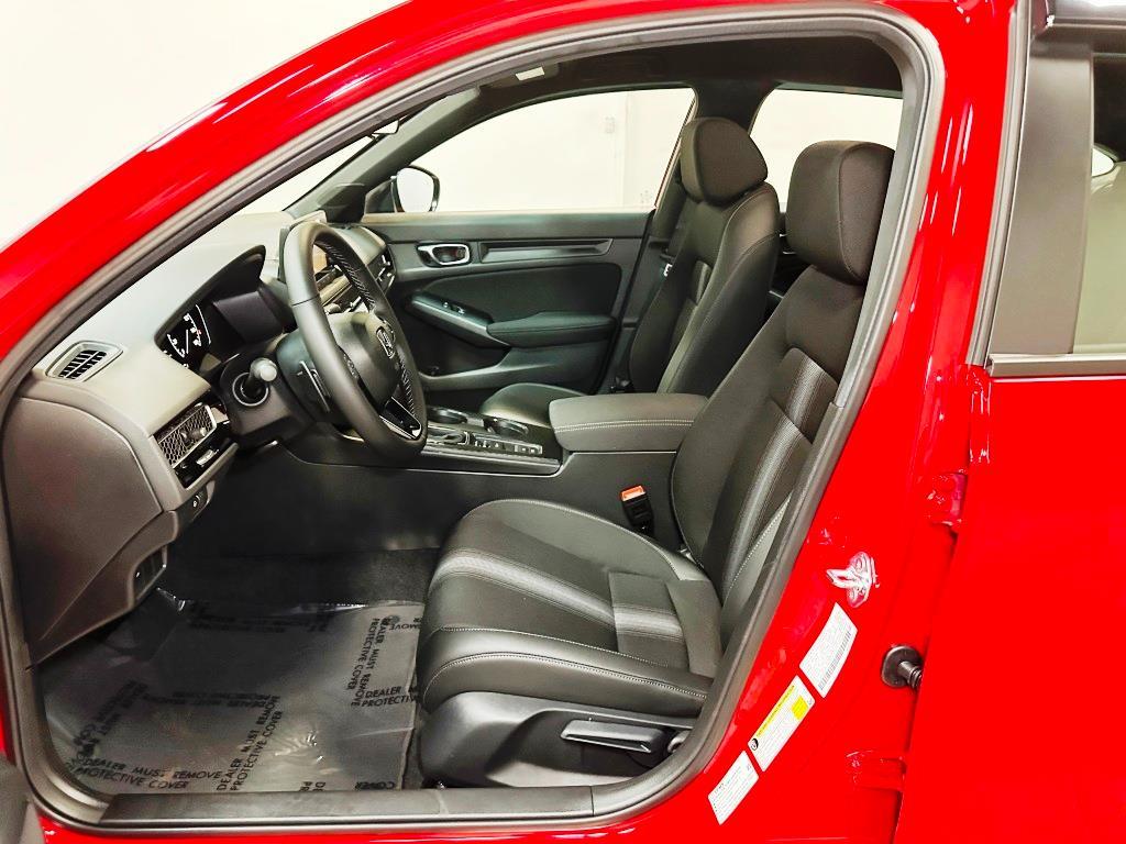 Vehicle image 22 of 23