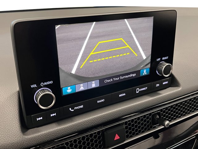 Vehicle image 20 of 21