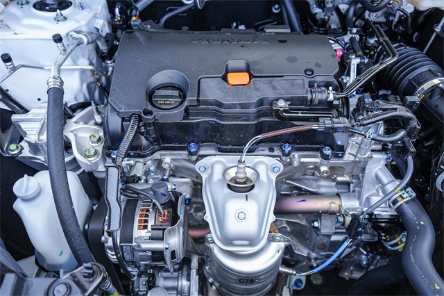 Vehicle image 18 of 49