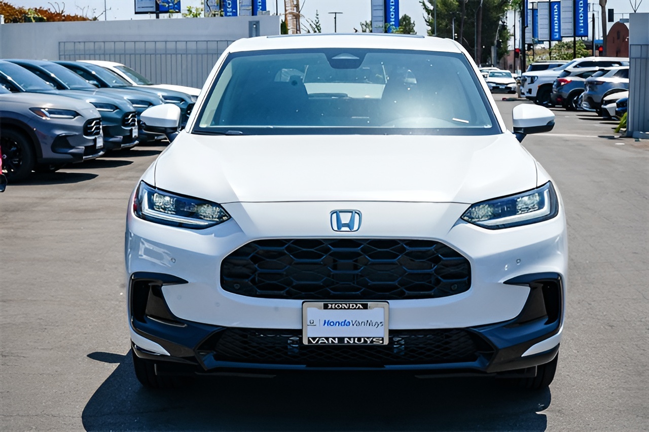 Vehicle image 43 of 49