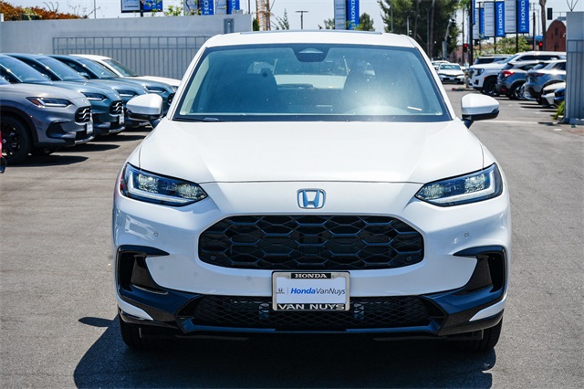 Vehicle image 4 of 49