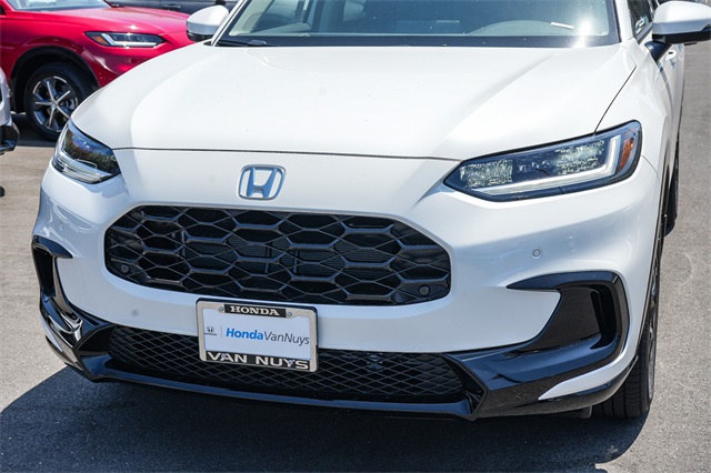 Vehicle image 11 of 49