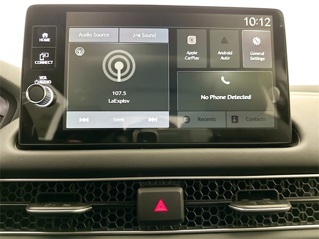 Vehicle image 20 of 26