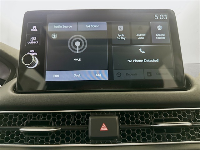 Vehicle image 19 of 24