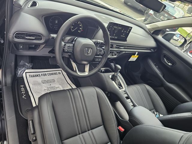 2026 Honda HR-V EX-L Image 13 of 23