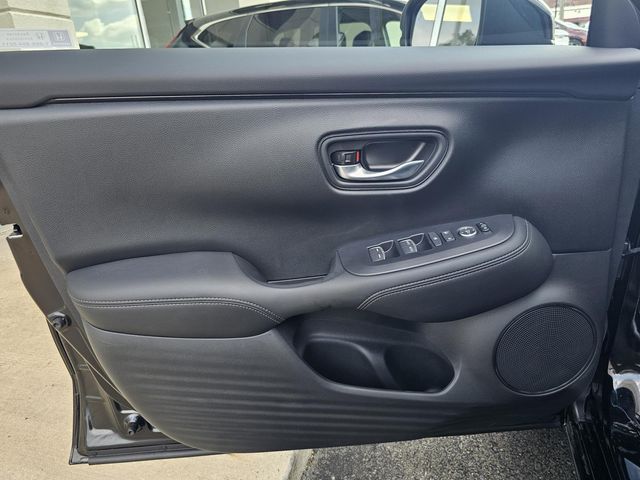 2026 Honda HR-V EX-L Image 18 of 23