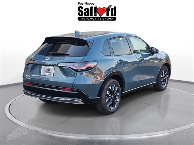Vehicle image 4 of 23
