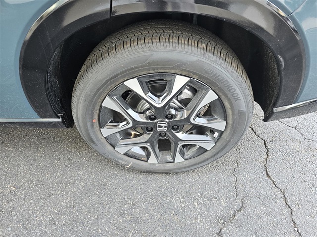 Vehicle image 7 of 23