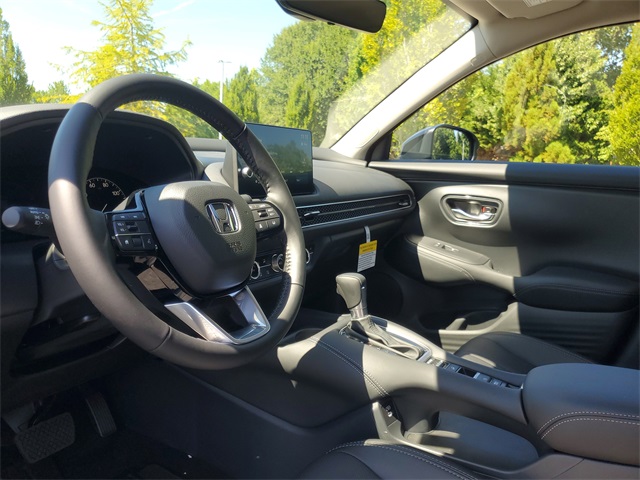 Vehicle image 12 of 31