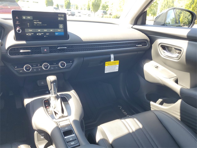 Vehicle image 27 of 31