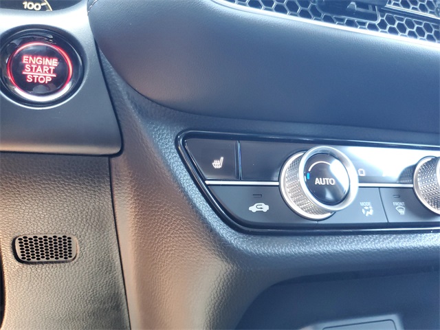 Vehicle image 29 of 31
