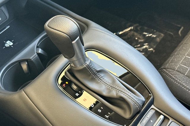 2026 Honda HR-V LX Image 19 of 32