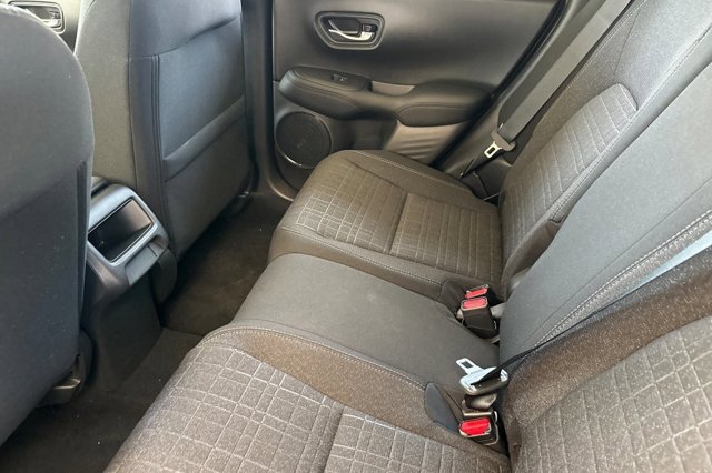 2026 Honda HR-V LX Image 12 of 32