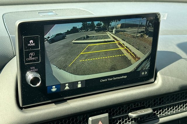 2026 Honda HR-V LX Image 17 of 32