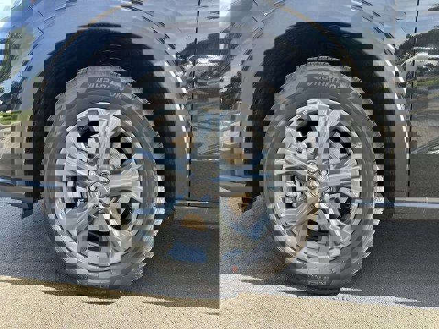 2026 Honda HR-V LX Image 12 of 31