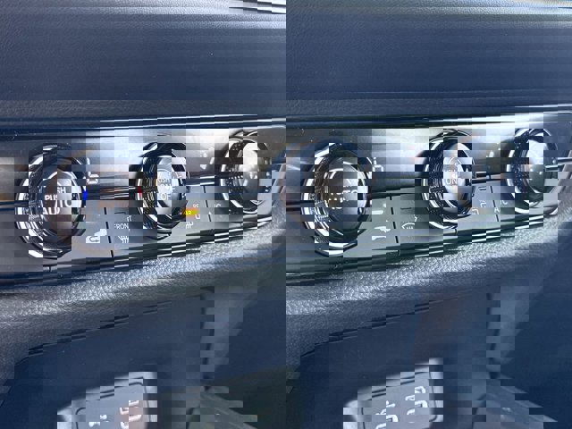 2026 Honda HR-V LX Image 25 of 31