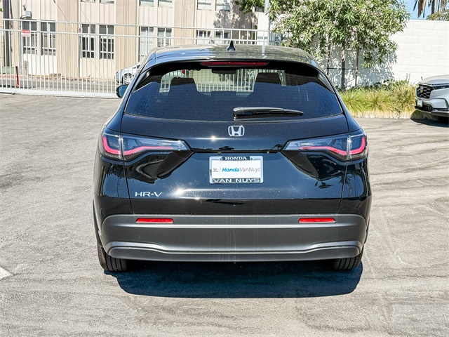 Vehicle image 8 of 35