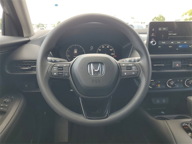 Vehicle image 14 of 31