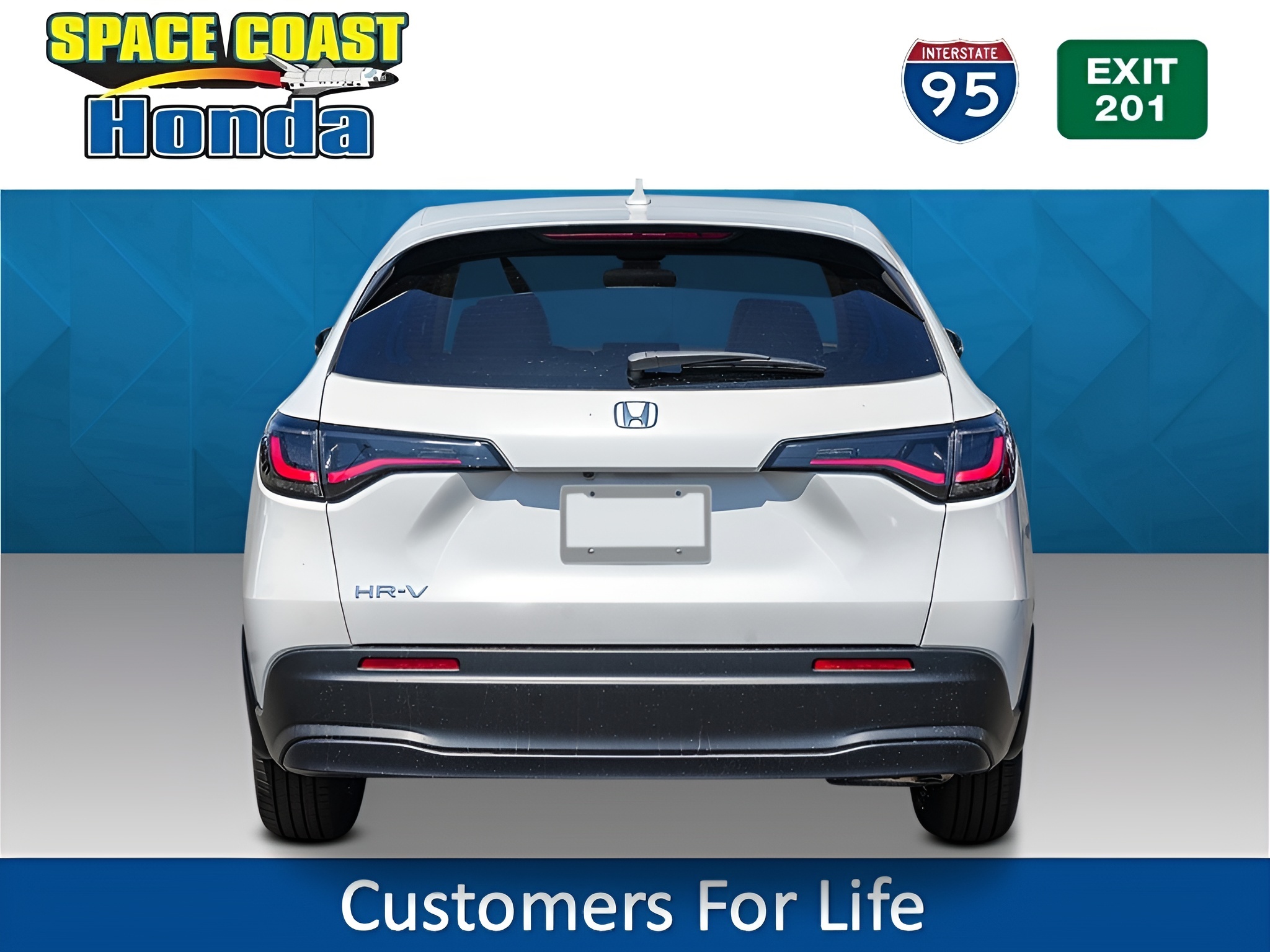 Vehicle image 17 of 18
