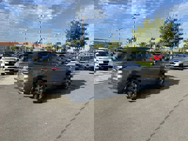 2026 Honda HR-V LX Image 7 of 31