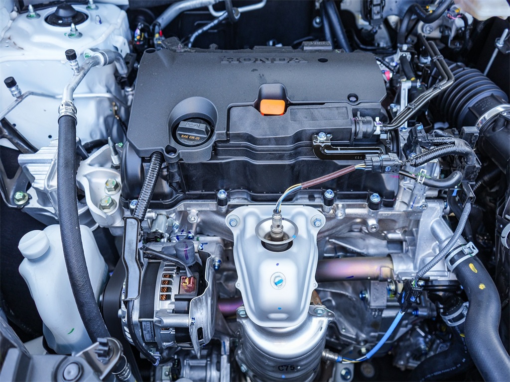 Vehicle image 7 of 13