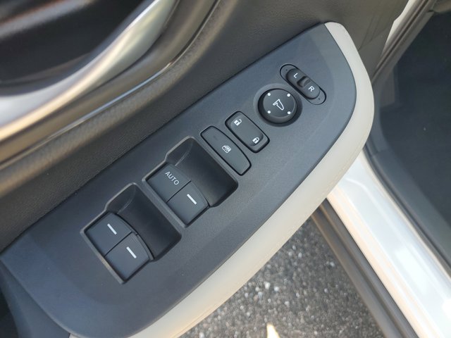 2026 Honda HR-V LX Image 26 of 32