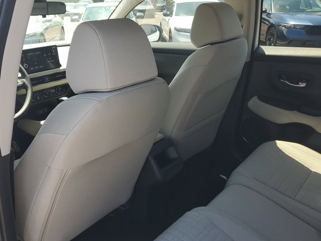 2026 Honda HR-V LX Image 16 of 32