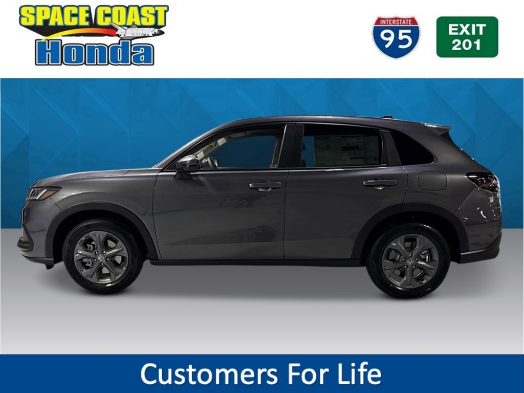 Vehicle image 8 of 27