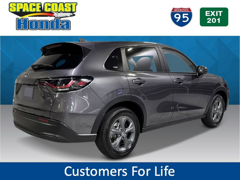 Vehicle image 5 of 27