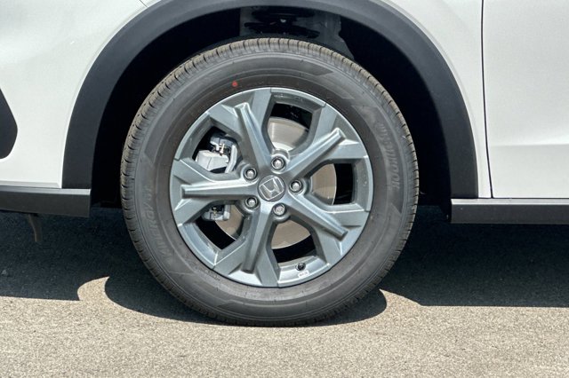 Vehicle image 10 of 33
