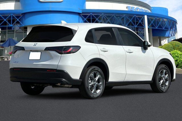 Vehicle image 6 of 33