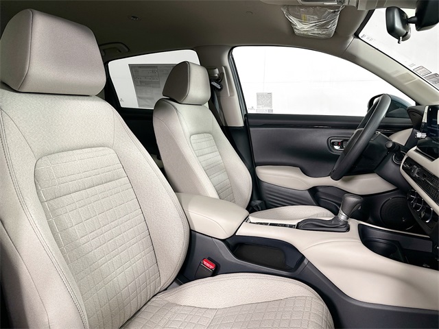 Vehicle image 13 of 23