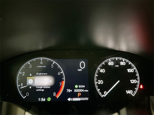 Vehicle image 17 of 23