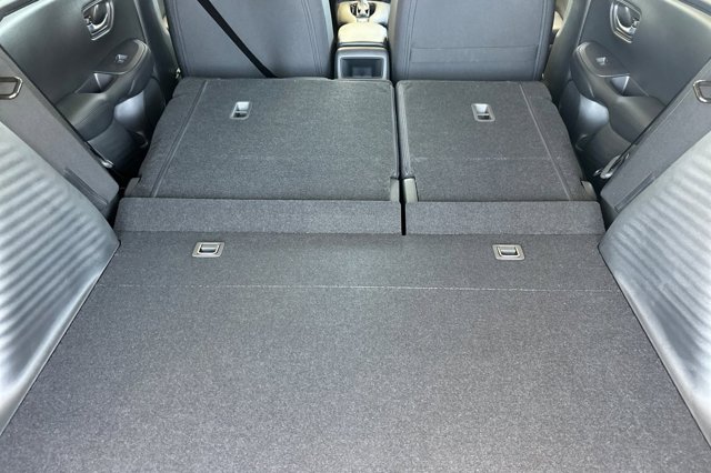 2026 Honda HR-V LX Image 10 of 34