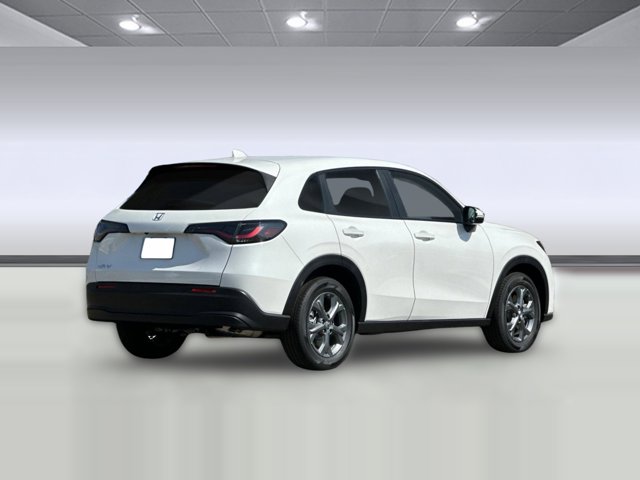 2026 Honda HR-V LX Image 5 of 34